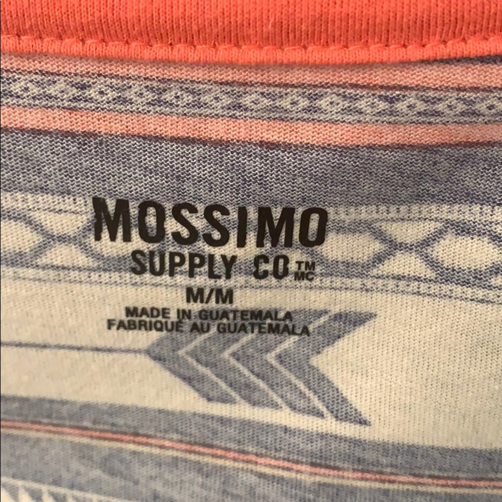Mossimo Tee - Picture 5 of 6